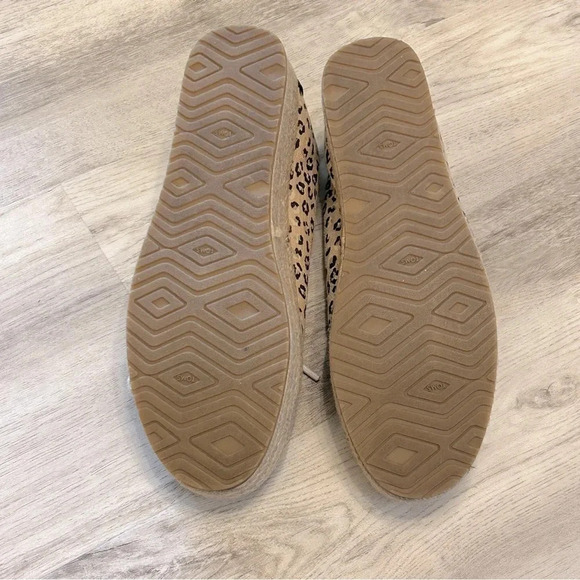 Women’s Toms Cheetah Cassiah Canvas Laceup Espadrilles Platform Sneakers 9.5 - Picture 6 of 6